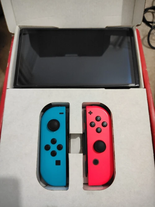 Nintendo switch oled 2024 non flashée