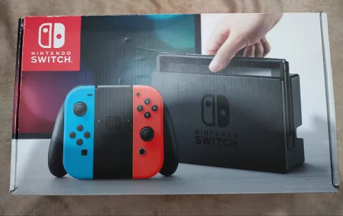 Nintendo switch V1 2019 flashée puce 128 go excellent état