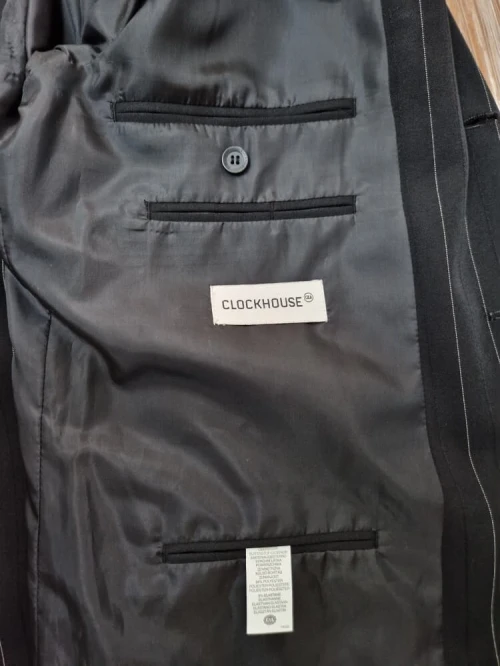 COSTUME CLOCKHOUSE