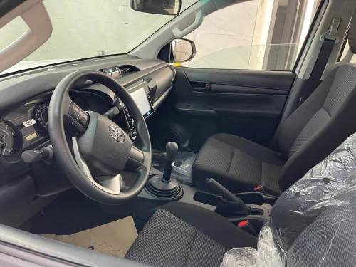 Toyota Hilux 2026 Slogiya