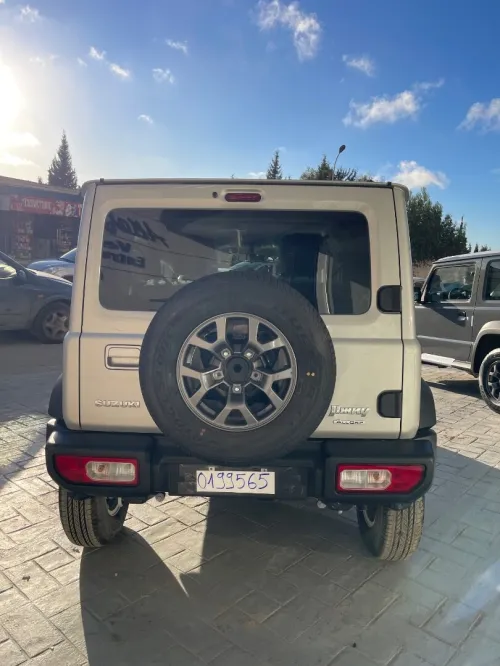 Suzuki Jimny 2025 