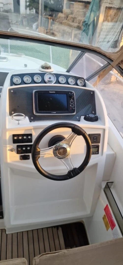 Jeanneau leader 8