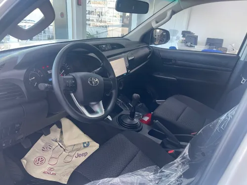 Toyota Hilux 2026 Slogiya