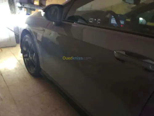 Volkswagen Golf 8 2025 R Black Edition 