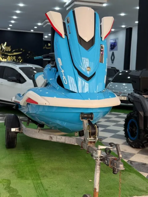Jet ski