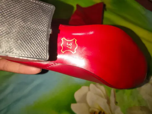Talon crystal  rouge bordo classe