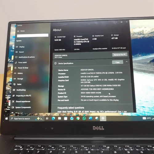 Dell XPS 15 9560 | i5-7300HQ | 8GB | 512GB SSD | GTX 1050 (4GB) - État très propre
