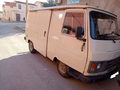 Peugeot j9 1989