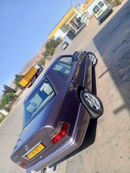 Mercedes Classe E 1996 E250
