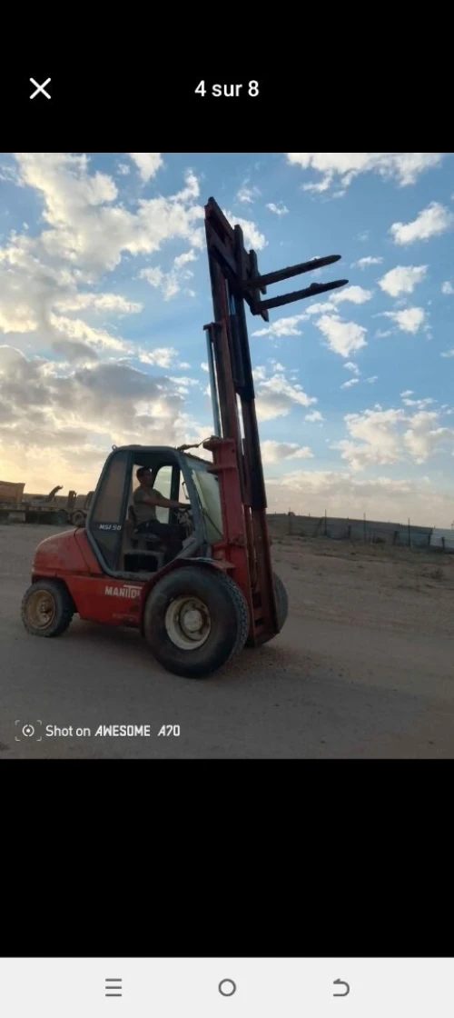 Manitou Chariot élévateur Clark 1994