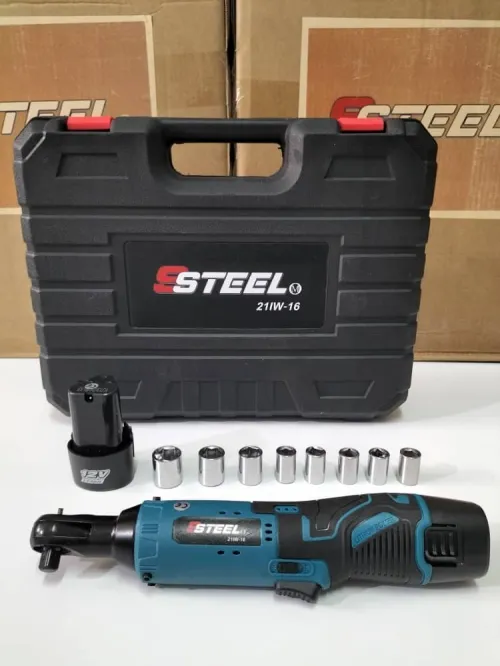Perceuse , visseuse a percussion, scie sabre chêne, Niveau laser, perceuse (www  ssteel-tools  com)
