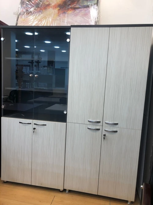 Armoire de Bureau pleine ou vitrée  Moderne et Pratique