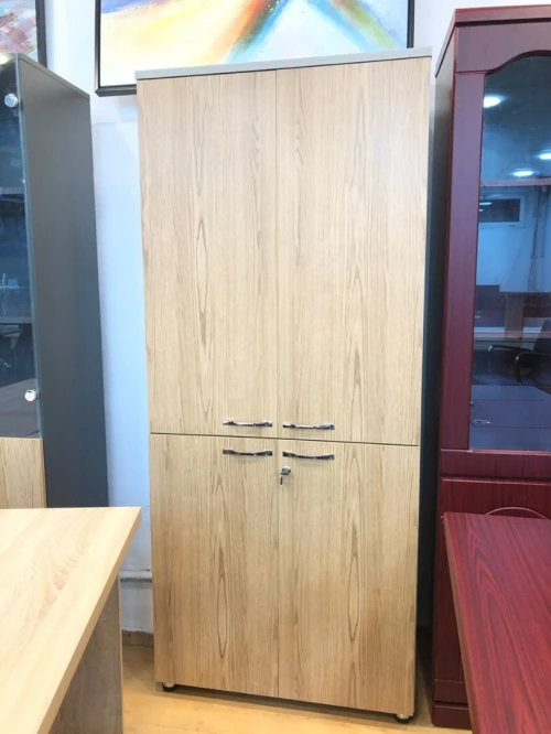 Armoire de Bureau Moderne - Design Élégant et Pratique