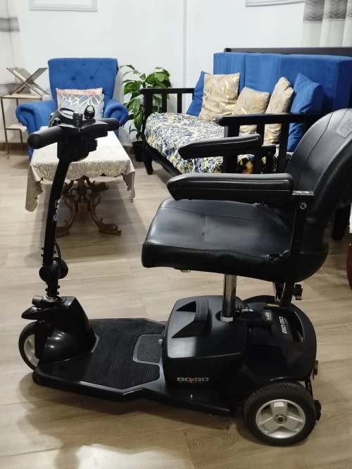 Scooter pour handicapé - gogo pride ultra x