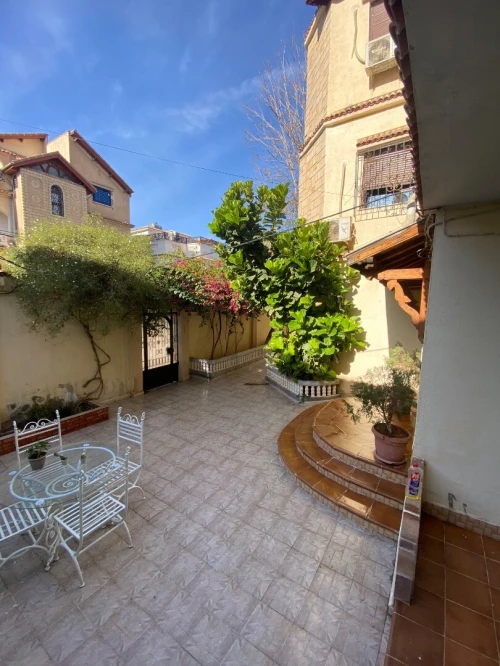 Cherche achat Villa Blida Blida