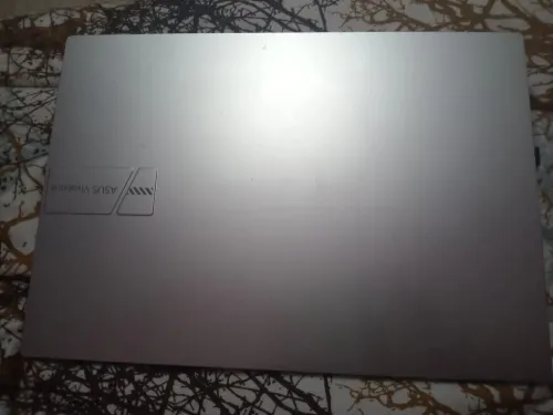Asus vivobook 16 X1605PA trés bonne ètat  12go ram i7-11370H 