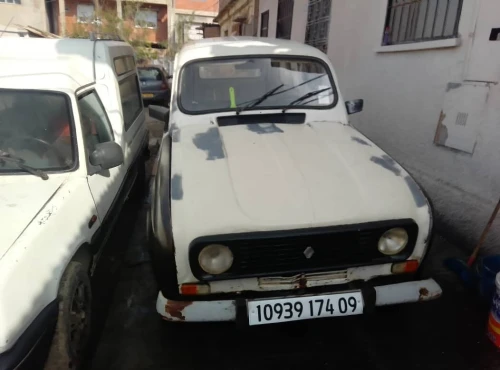 Renault R+4 1974 Essence