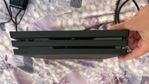 PS4 pro 1t flashé 9.0
