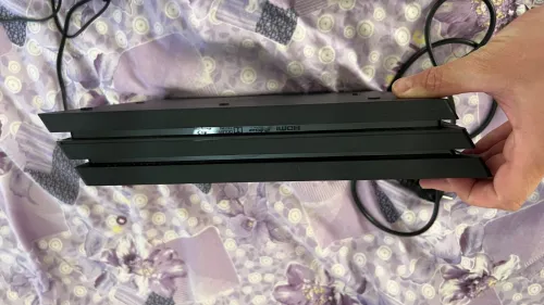 PS4 pro 1t flashé 9.0