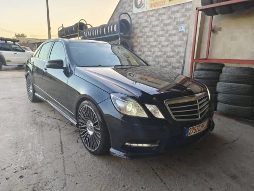 Mercedes Classe E 2013 AVANTGARDE Pack AMG