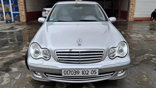 Mercedes Classe C 2002 220 c