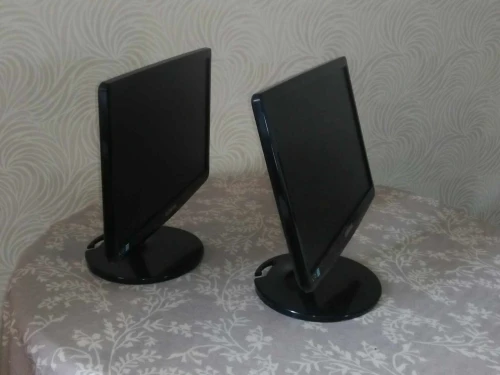 2 écrans pc samsung
