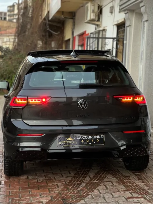 Volkswagen Golf 8.5 2025 R line