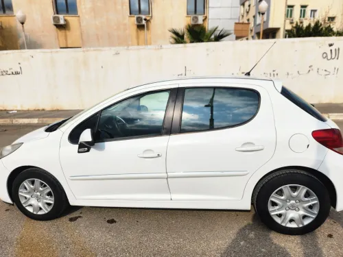 Peugeot 207 plus 2013 207 plus