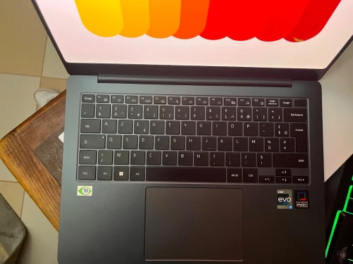 Samsung galaxy book 3 pro