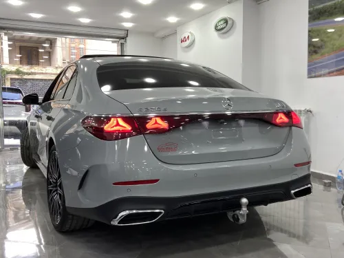 Mercedes Classe E 2025 AMG LINE