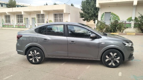 Dacia Logan 2025 Expression