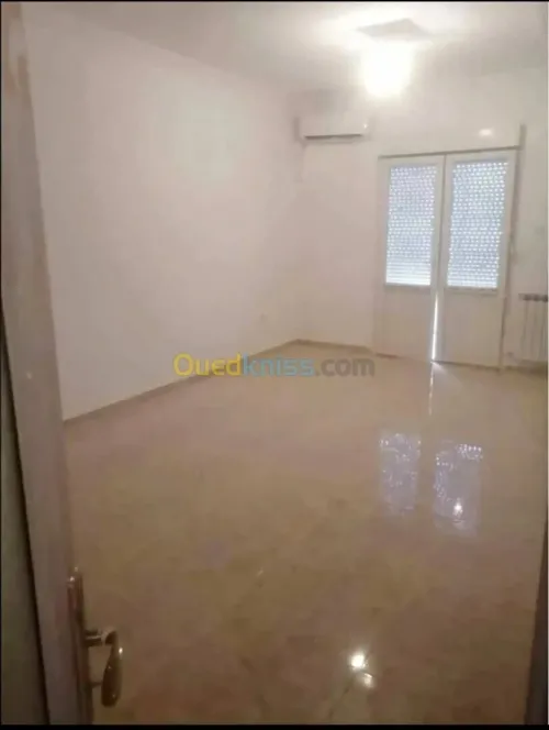 Location Appartement F5 Alger Mahelma