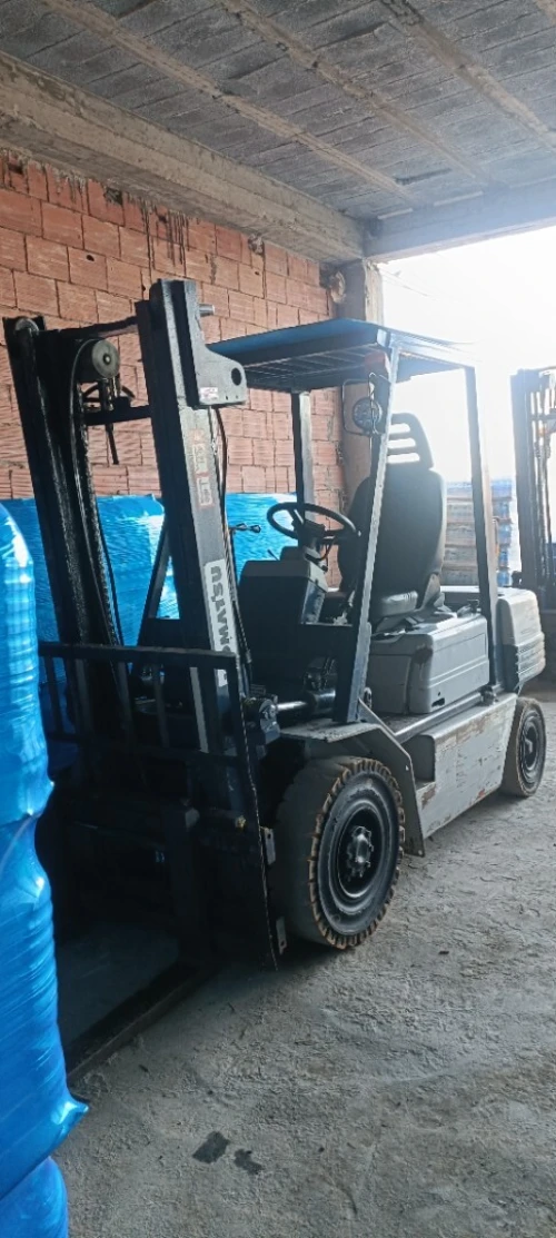 Komatsu Clark 2000