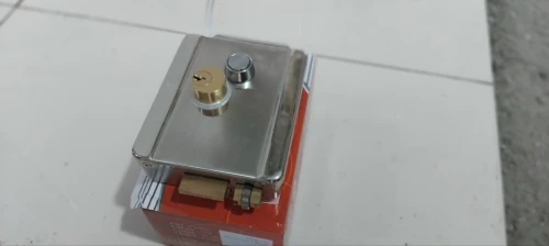 interphone 1etage avec serrure electrique 12volt