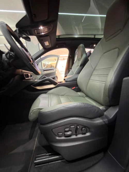 Porsche Cayenne 2025 
