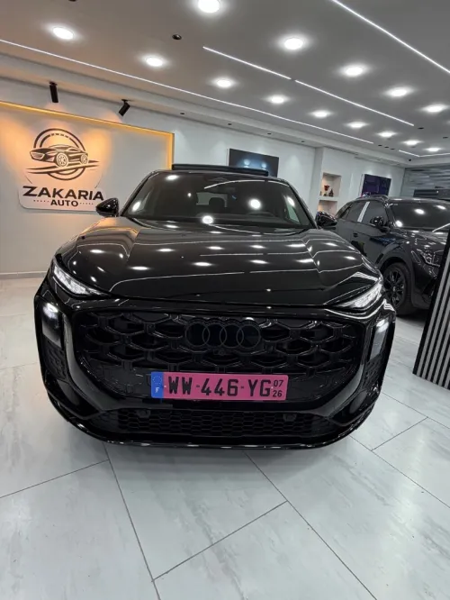 Audi Q3 2026 S-LINE