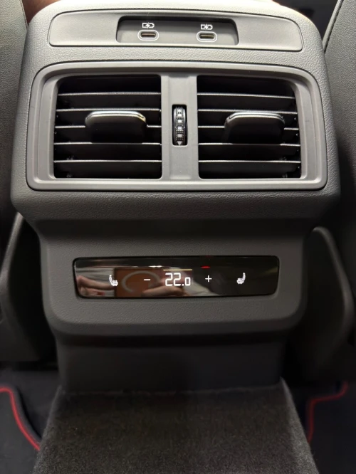 Audi Q5 2026 S-LINE
