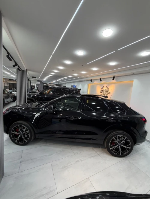 Audi Q3 2026 S-LINE
