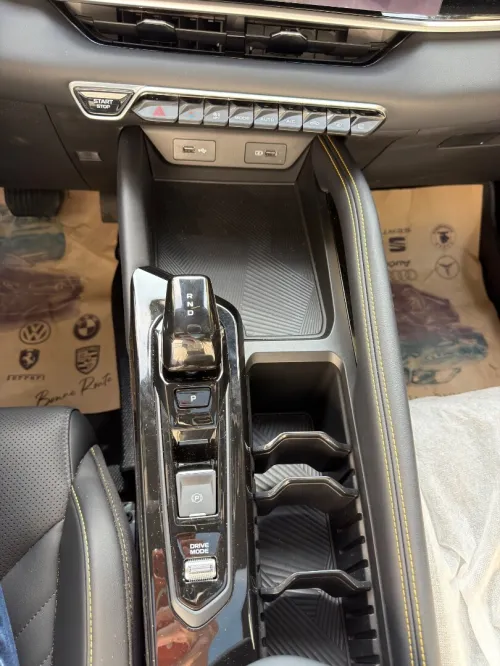 Geely Coolray 2026 