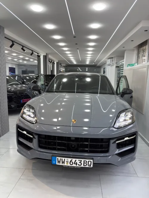 Porsche Cayenne 2025 