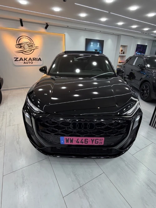 Audi Q3 2026 S-LINE