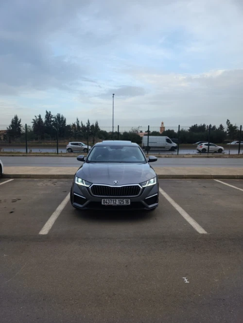 Skoda Octavia pro 1.4T 150hp 2025 Premium Édition