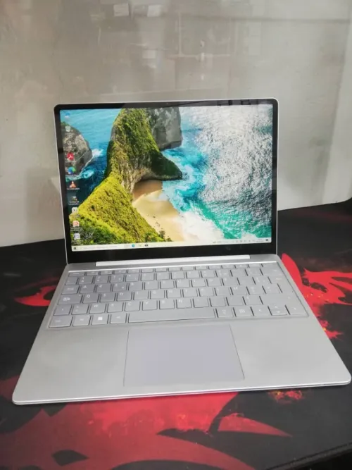 microsoft surface laptop go 2 tacctil