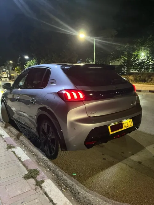 Peugeot 208 2023 GT