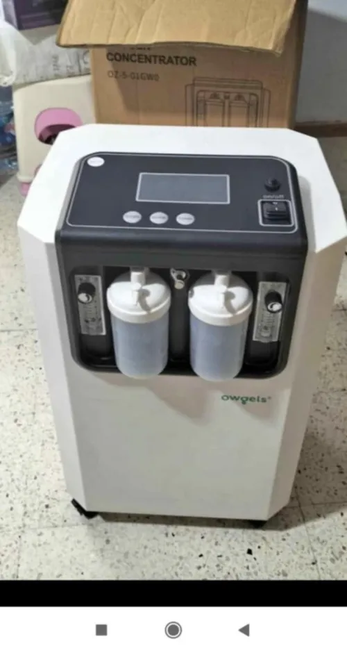 Concentrateur d'oxygène médical à double flux 10L Owgels ( 10L + 5L) neuf jamais utiliser