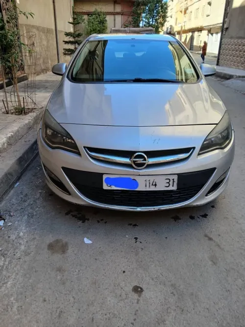 Opel Astra 2014 COSMO