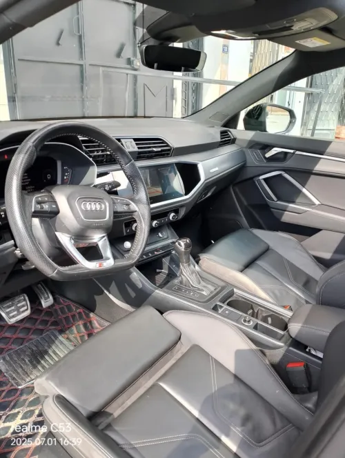 Audi Q3 2020 S Line