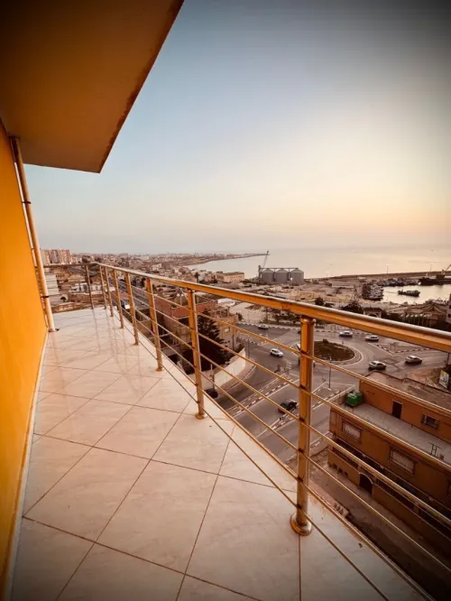 Location vacances Appartement F5 Mostaganem Mostaganem
