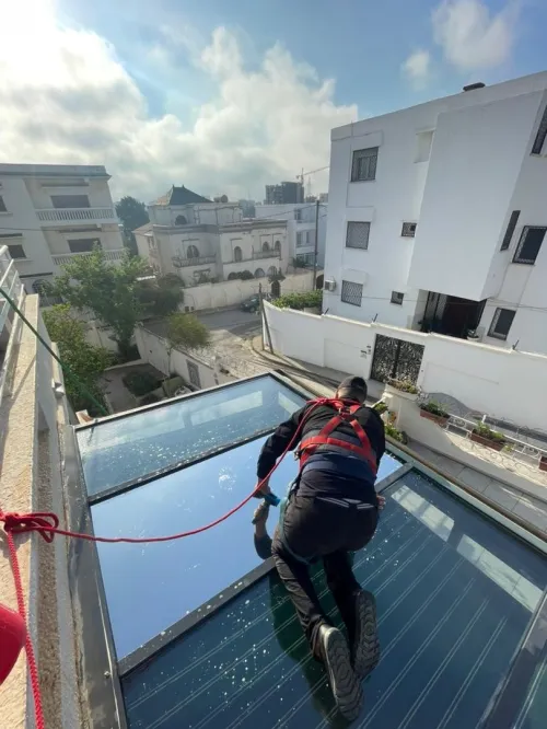 FILM DE PROTECTION SOLAIRE BÂTIMENT / الأشرطة الواقية من الحرارة