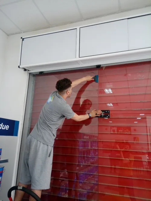 Film solaire Anti UV pour vitrine 
